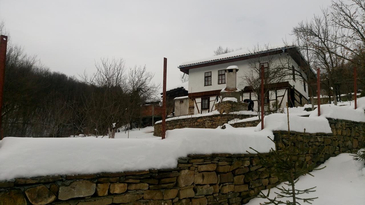 Къща За Гости Ножери Tryavna Exterior photo