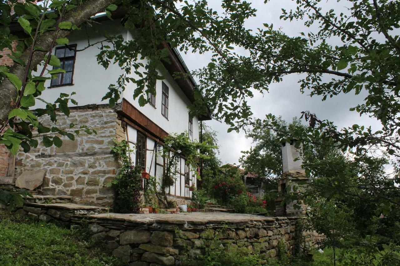 Къща За Гости Ножери Tryavna Exterior photo
