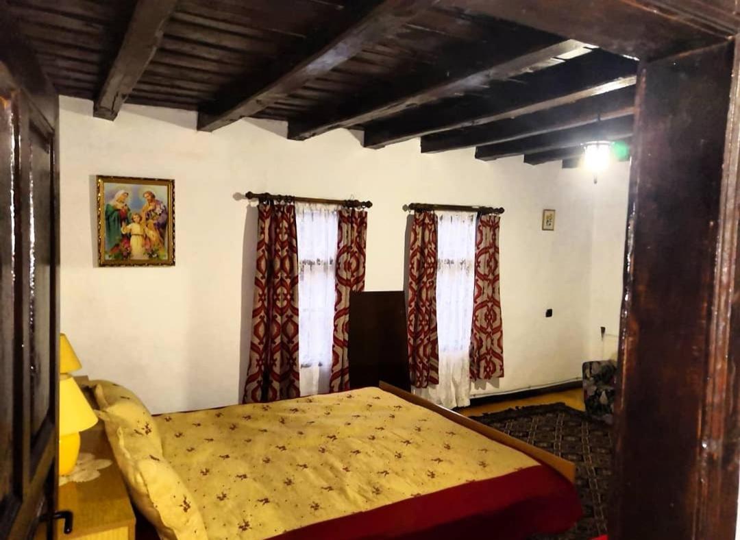 Къща За Гости Ножери Tryavna Exterior photo